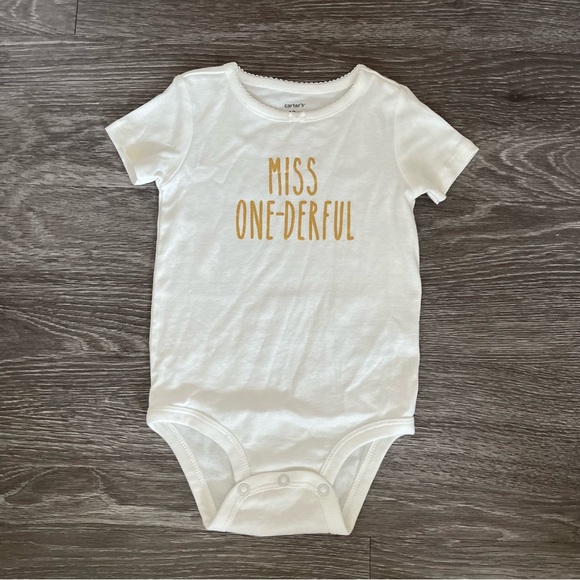 Carter’s Miss ONE-derful Outfit for Baby Size 18M - Picture 5 of 5
